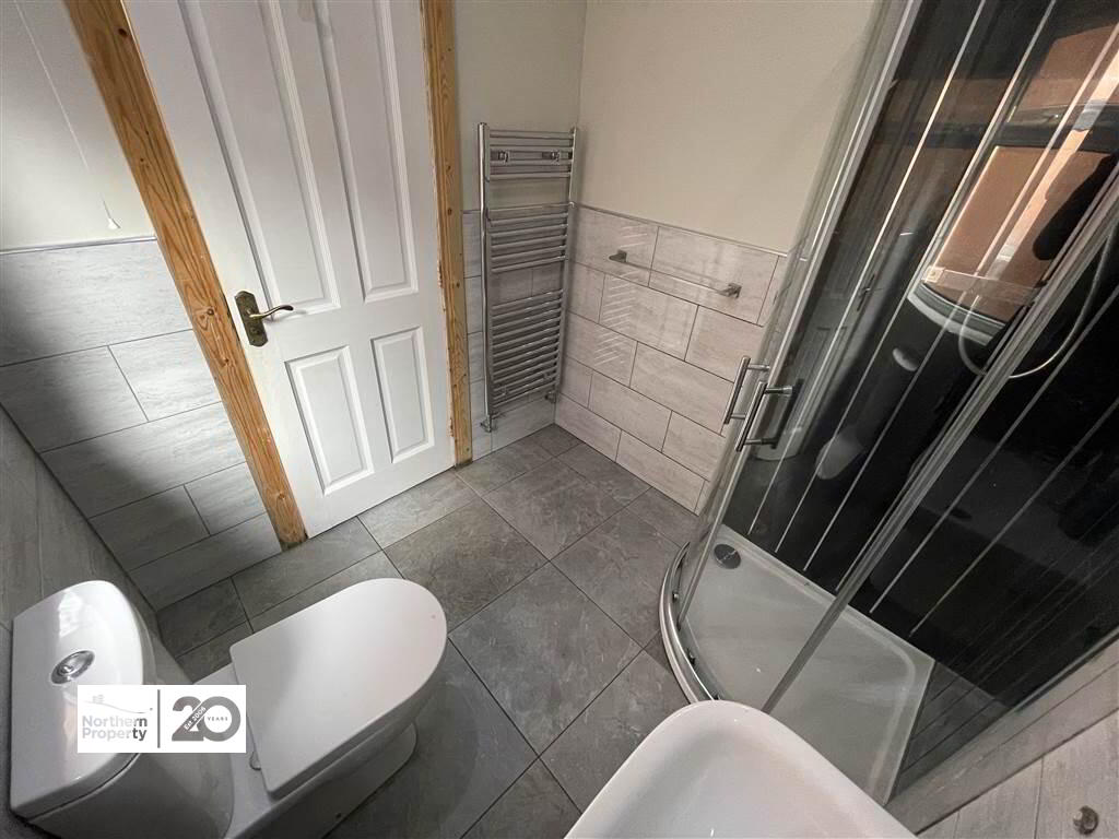 Photo 11 of 16 Locan Street, Belfast