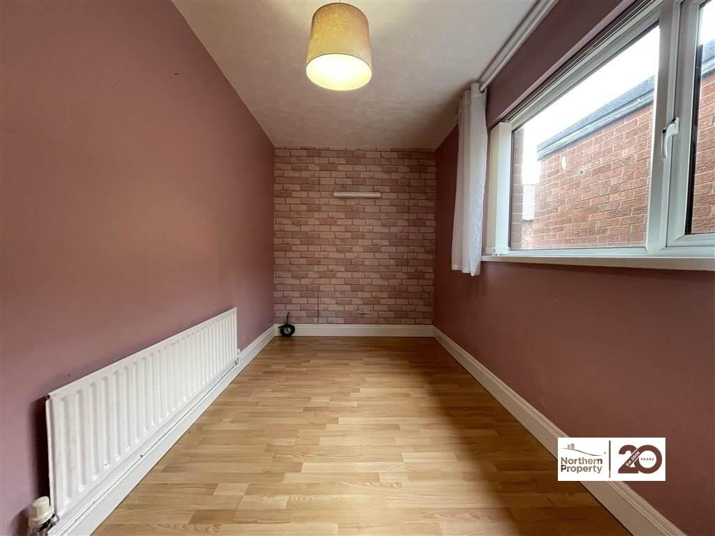 Photo 12 of 16 Locan Street, Belfast