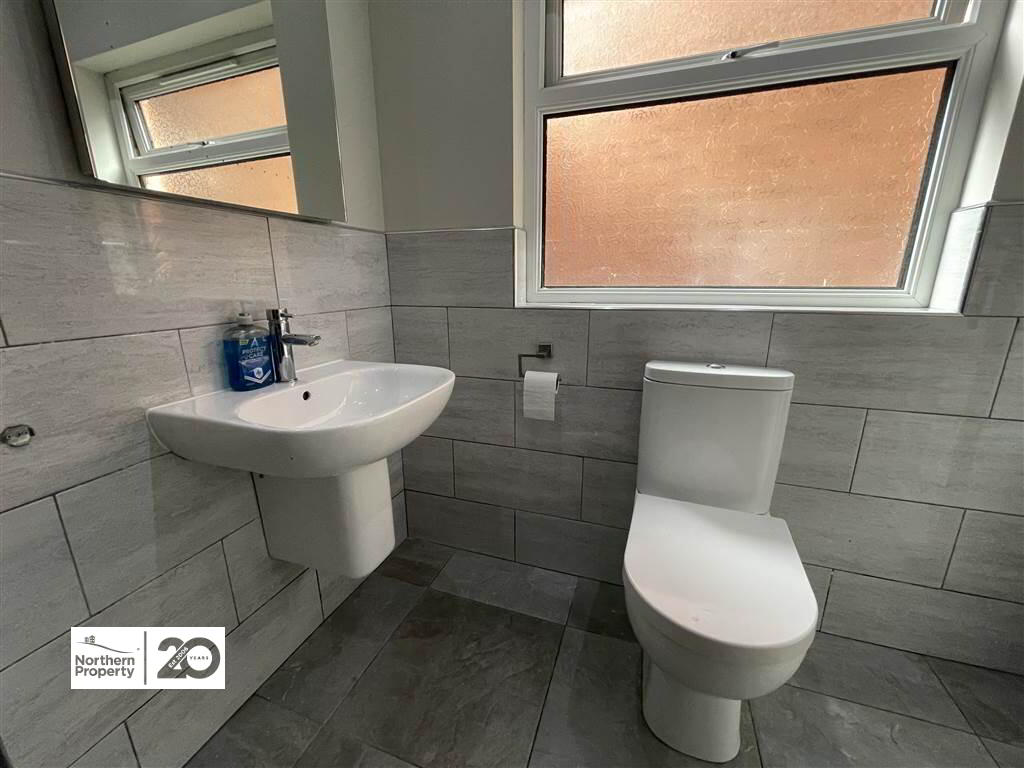 Photo 10 of 16 Locan Street, Belfast