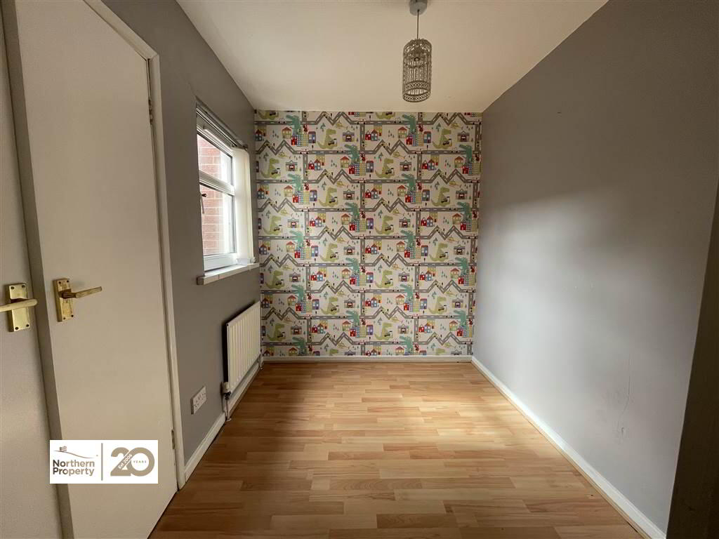 Photo 14 of 16 Locan Street, Belfast