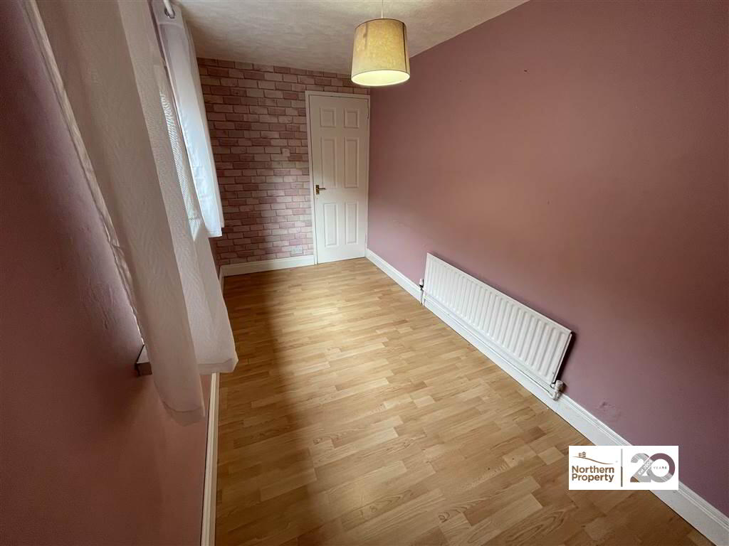 Photo 13 of 16 Locan Street, Belfast