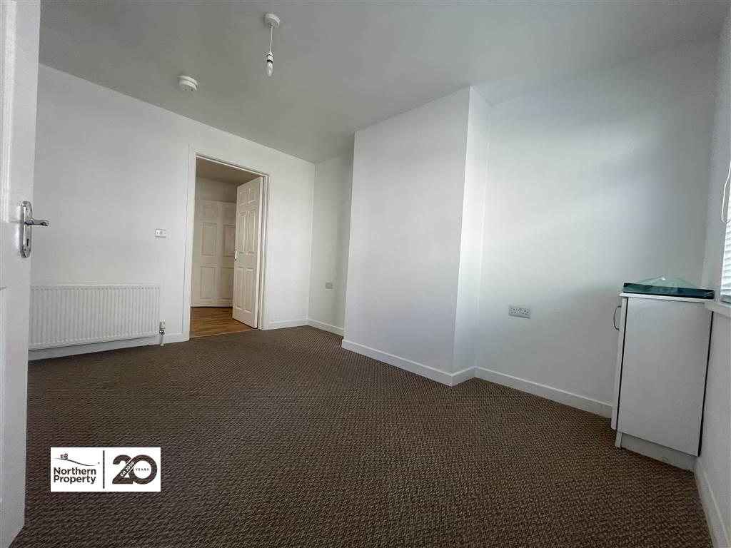 Photo 3 of 1 Hill Street, Dunmurry, Belfast