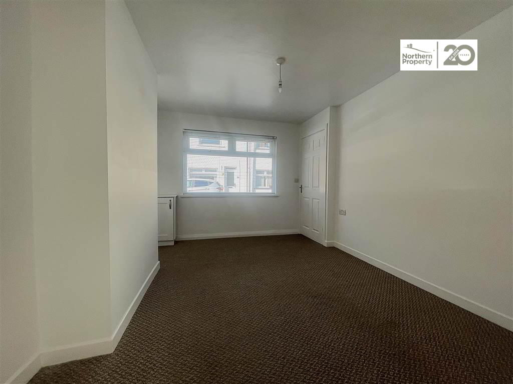 Photo 5 of 1 Hill Street, Dunmurry, Belfast