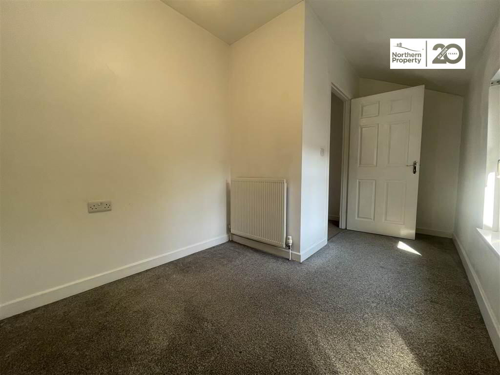 Photo 12 of 1 Hill Street, Dunmurry, Belfast