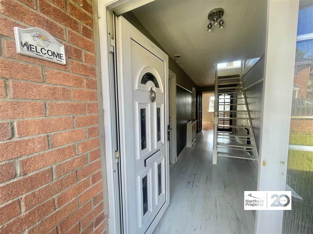 Photo 3 of 15 Merrion Park, Dunmurry, Belfast