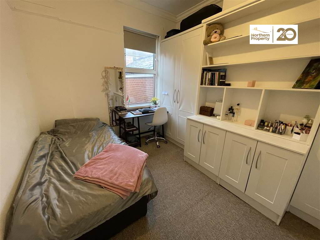Photo 11 of 4 Cavendish Square, Belfast