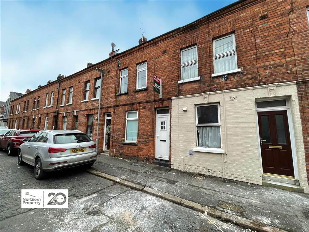 Photo 2 of 71 Hawthorn Street, Belfast