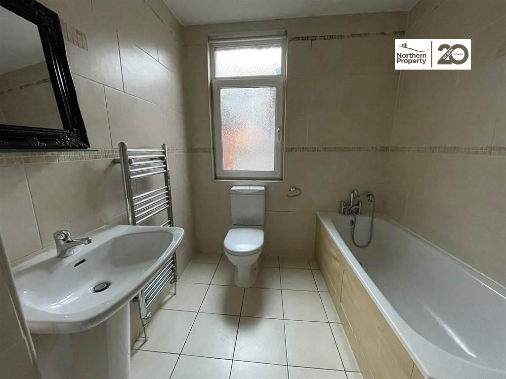 Photo 19 of 71 Hawthorn Street, Belfast