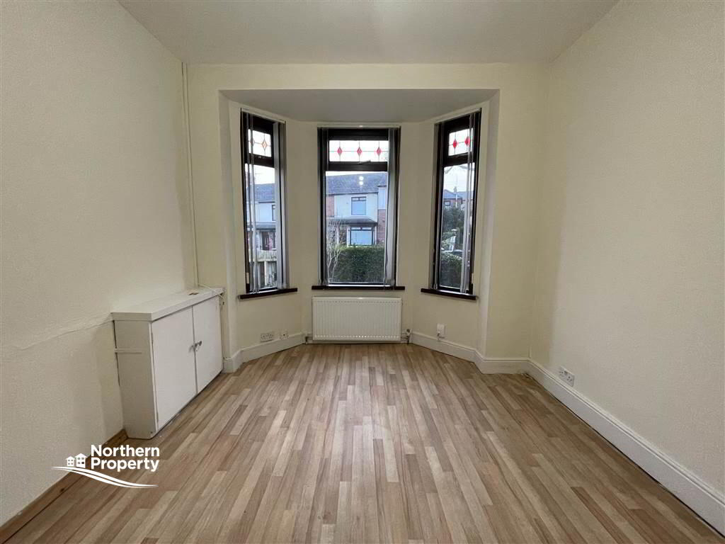 Photo 4 of 6 St James's Road, Belfast