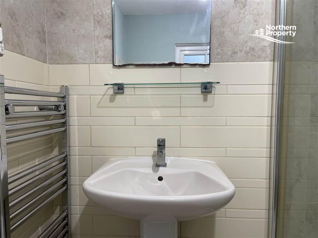 Photo 18 of 6 St James's Road, Belfast