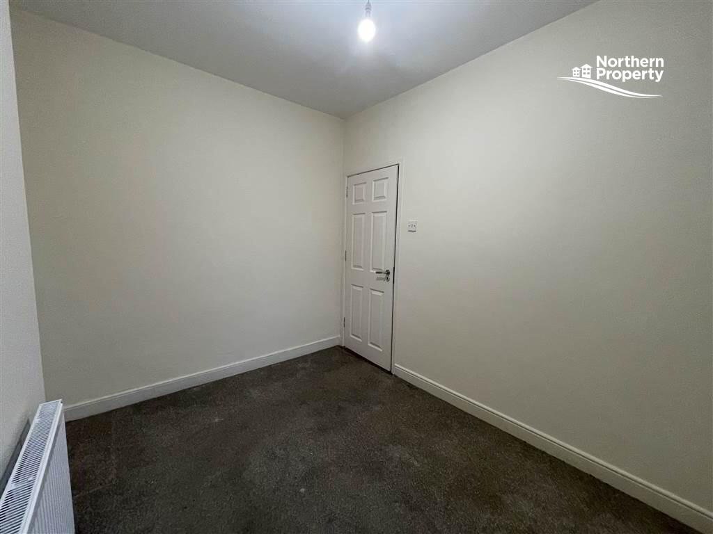 Photo 13 of 6 St James's Road, Belfast