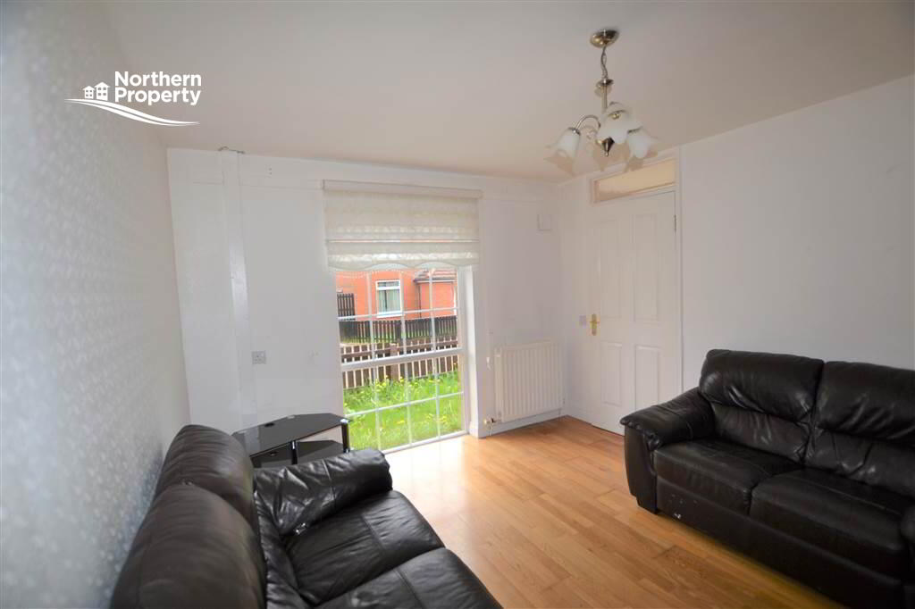 Photo 2 of 44 Woodside View, Belfast