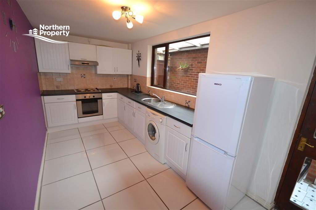 Photo 5 of 39 Locan Street, Belfast