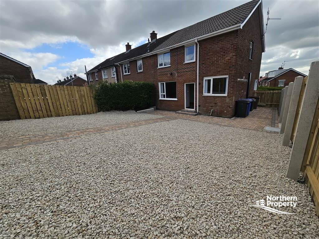 Photo 12 of 45 Corrib Avenue, Lenadoon, Belfast