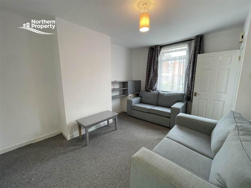 Photo 4 of 58 Olympia Drive, Belfast