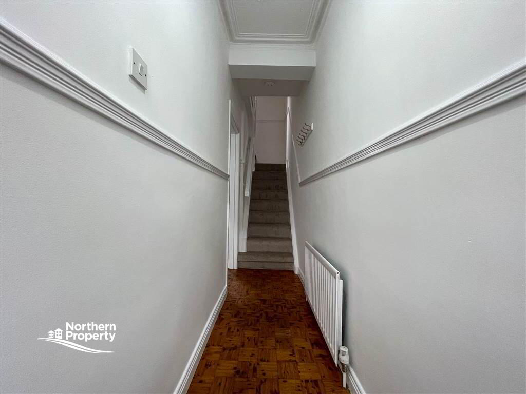 Photo 2 of 85 Hawthorn Street, Belfast