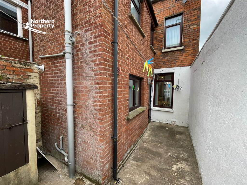 Photo 18 of 85 Hawthorn Street, Belfast