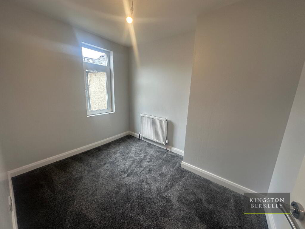 Photo 11 of 69 Hatton Drive, Belfast East, Belfast
