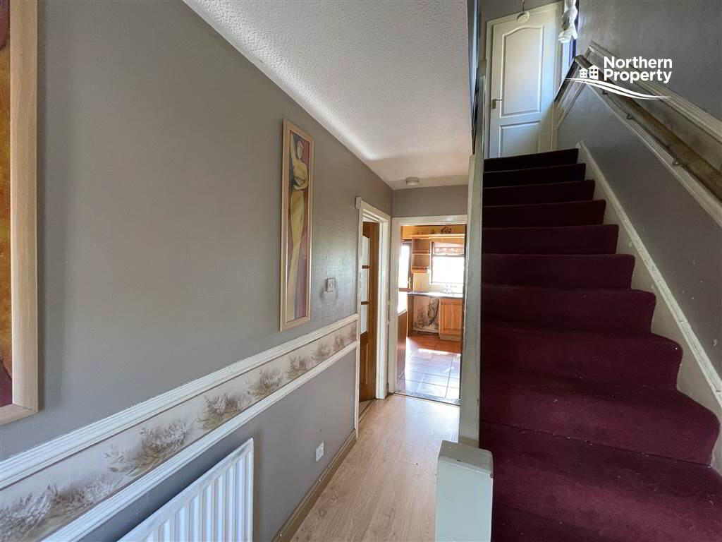 Photo 3 of 73 Wolfhill Avenue South, Belfast