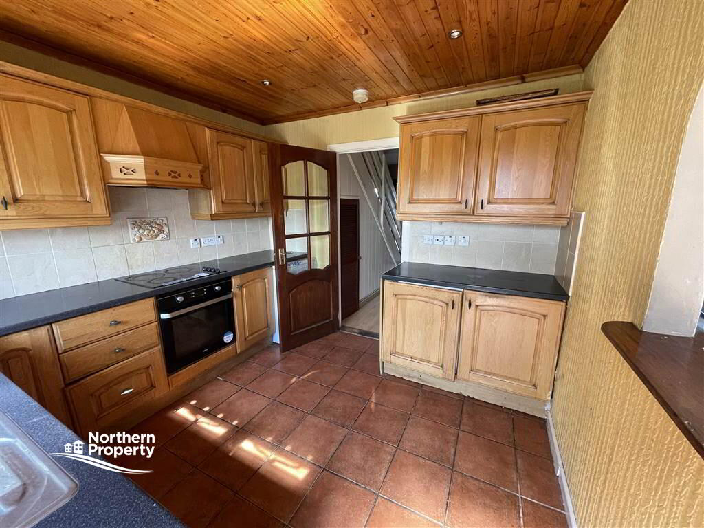Photo 8 of 73 Wolfhill Avenue South, Belfast