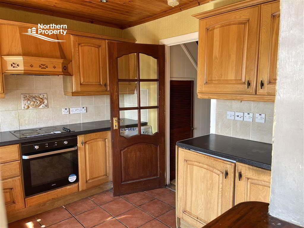 Photo 9 of 73 Wolfhill Avenue South, Belfast