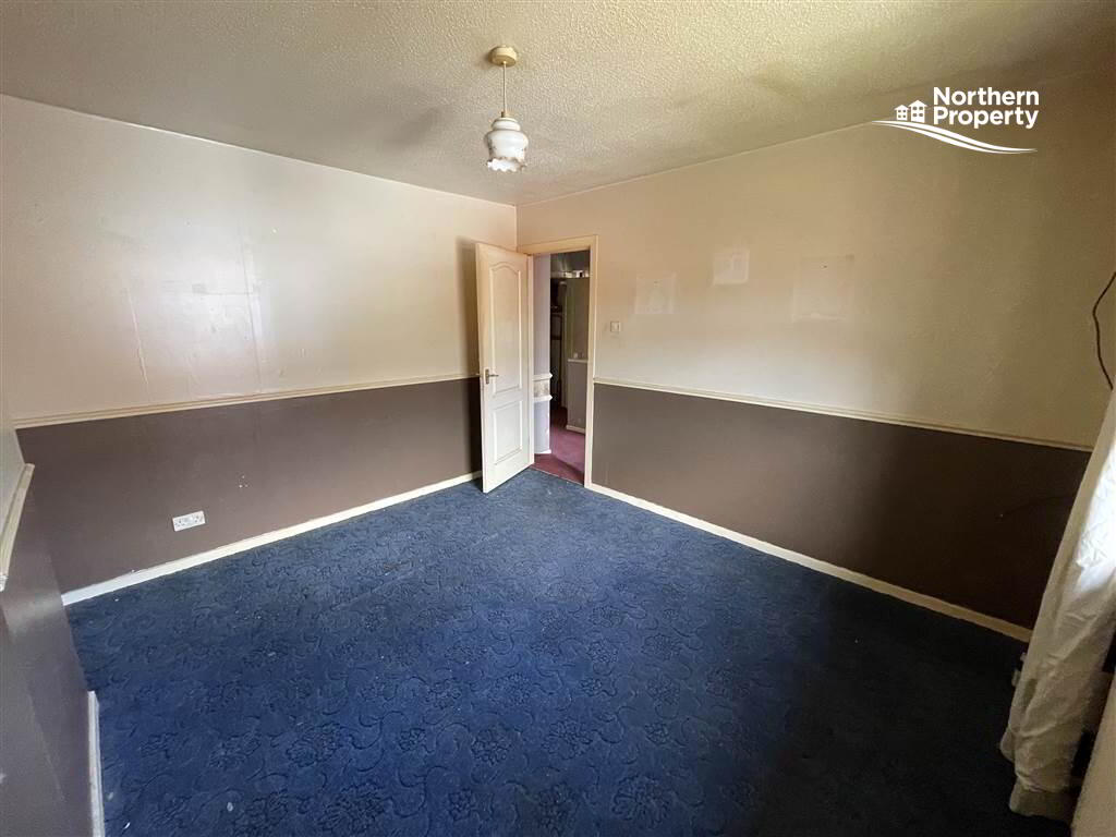 Photo 12 of 73 Wolfhill Avenue South, Belfast