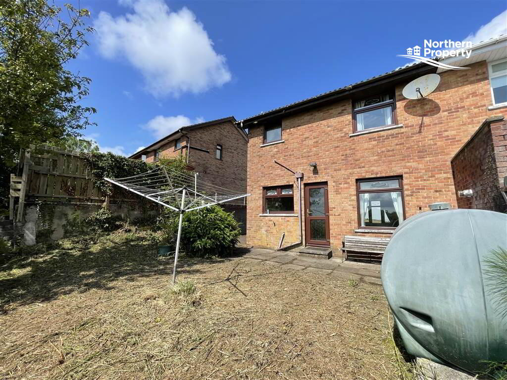 Photo 18 of 73 Wolfhill Avenue South, Belfast