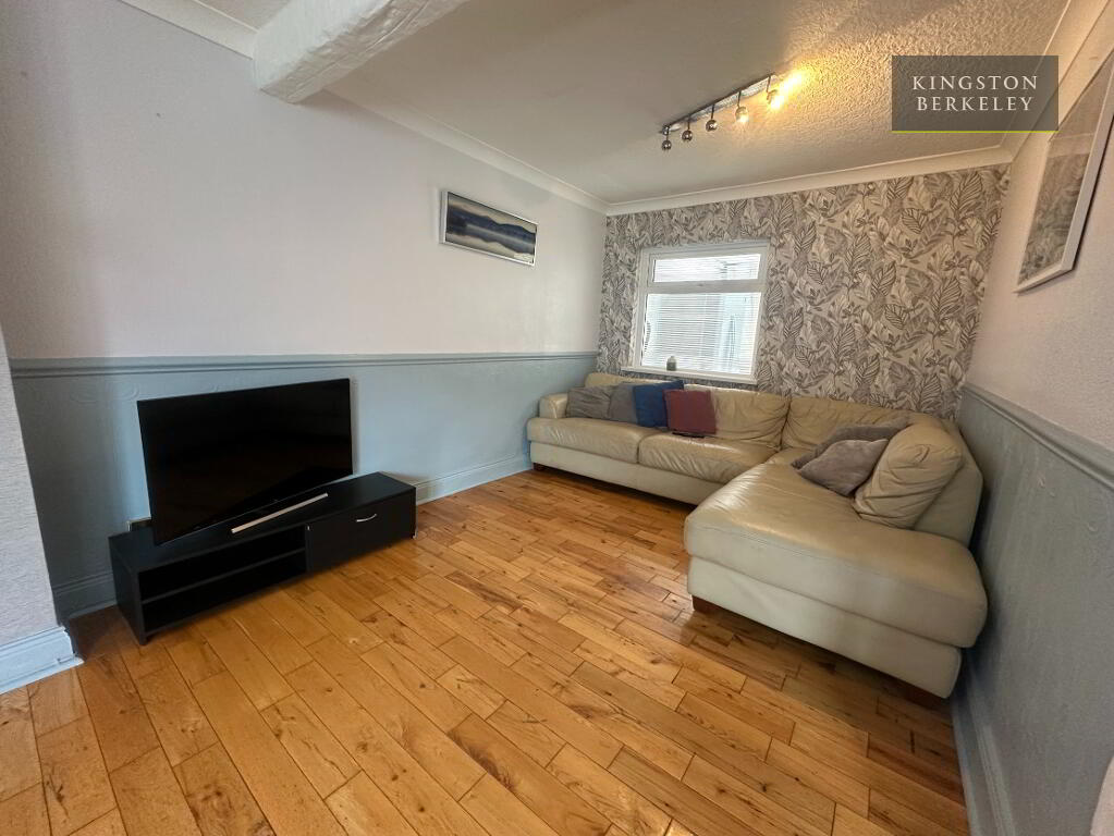 Photo 4 of 22 Florida Drive, Belfast East, Belfast