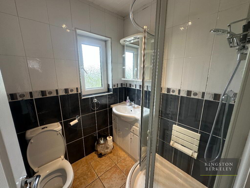 Photo 13 of 22 Florida Drive, Belfast East, Belfast
