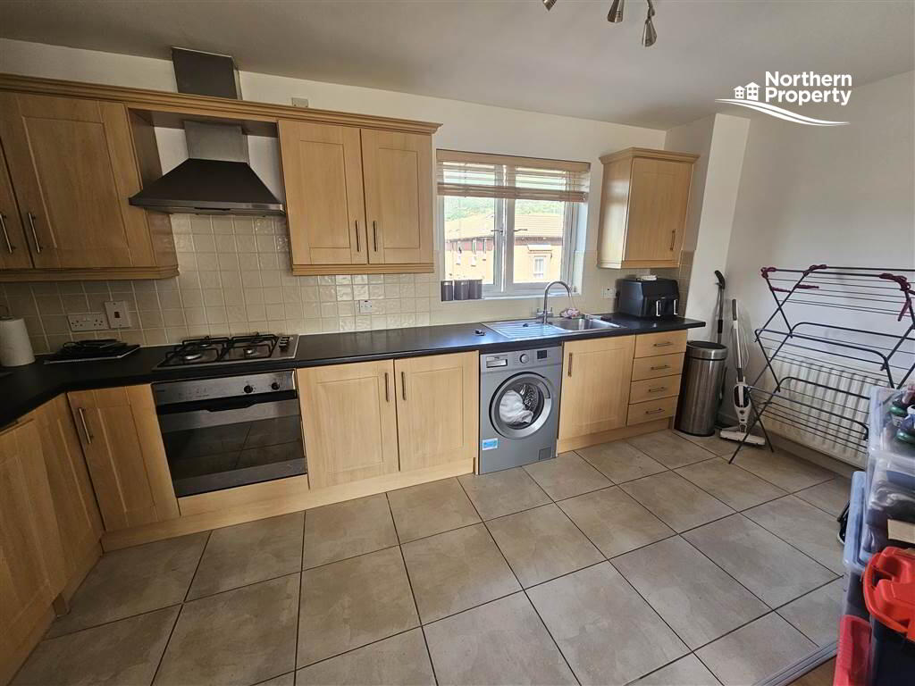 Photo 5 of Apt 6 Oak Villa, 1 Sliabh Dubh View, Belfast