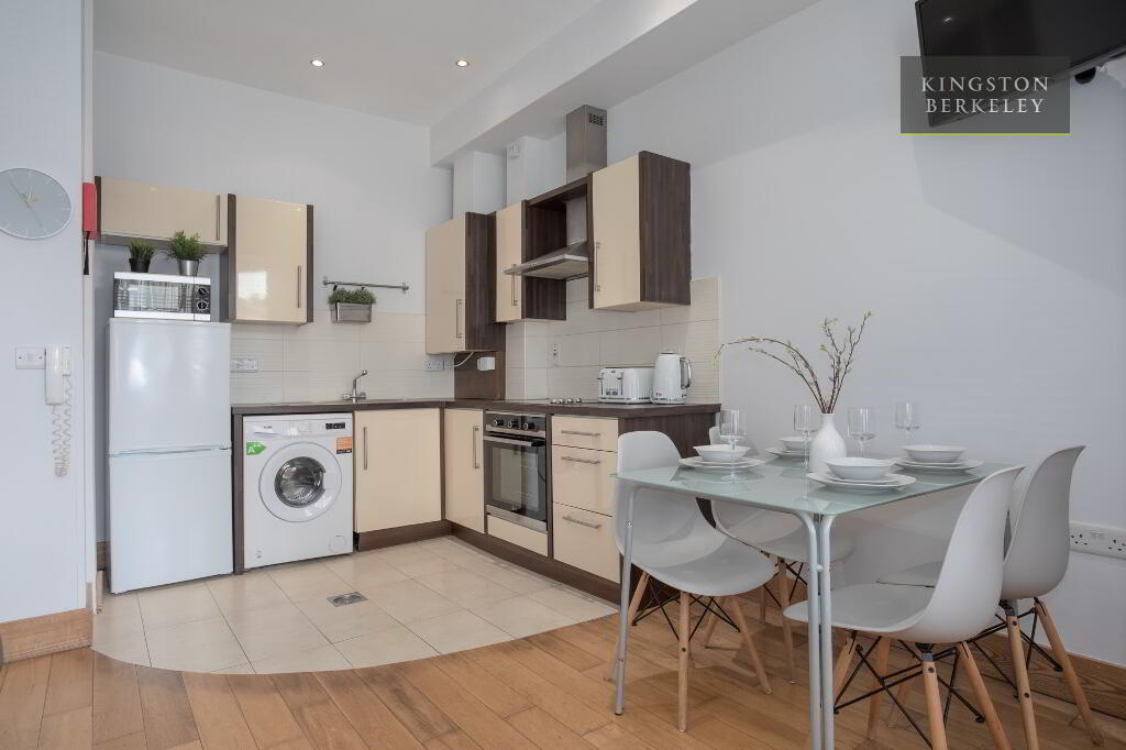 Photo 15 of Unit A, 68 Cromwell Road, Botanic, South Belfast, Belfast