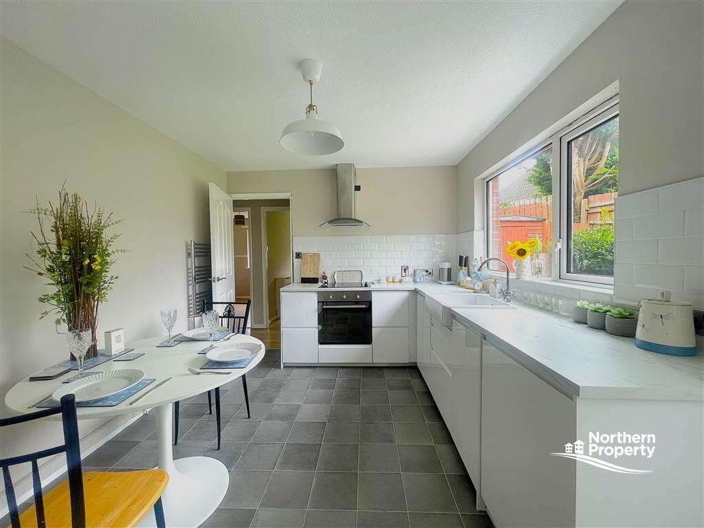 Photo 5 of 16 Hightown Rise, Glengormley, Newtownabbey