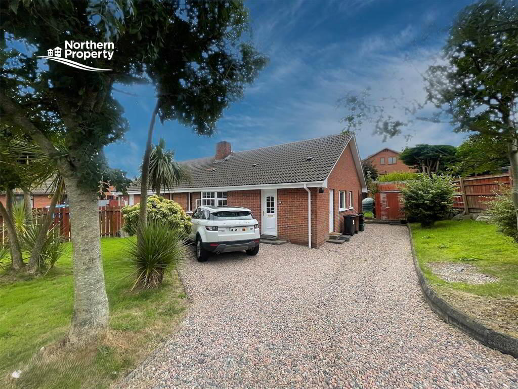 Photo 1 of 16 Hightown Rise, Glengormley, Newtownabbey