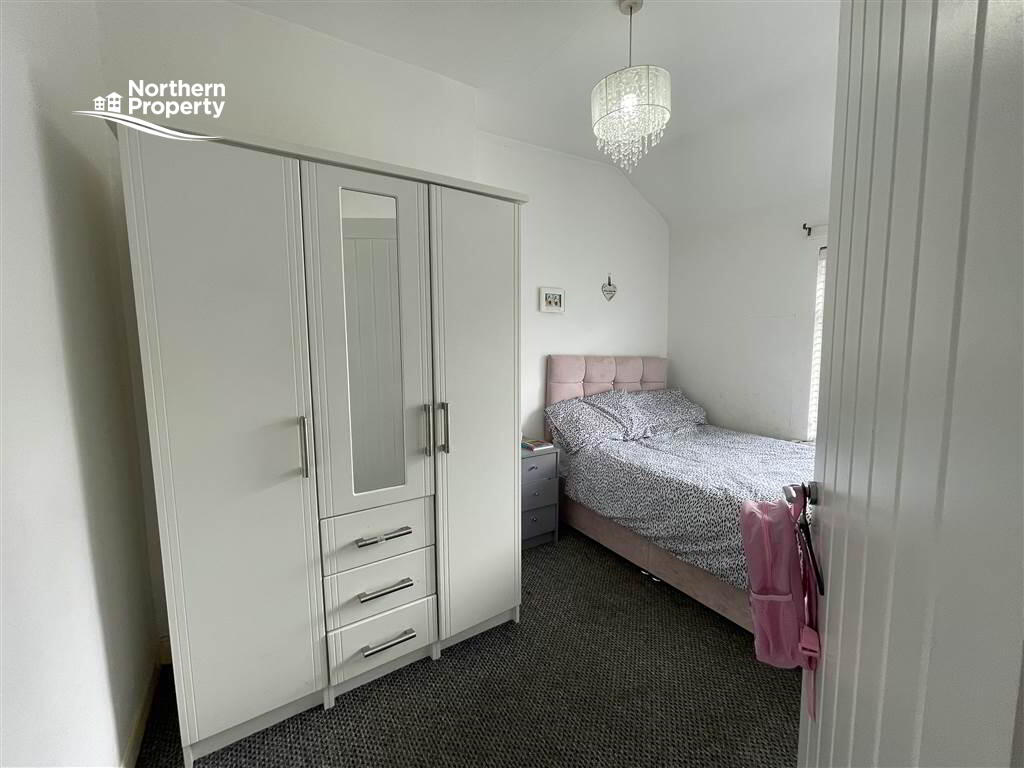 Photo 6 of 14 St James Drive, Belfast
