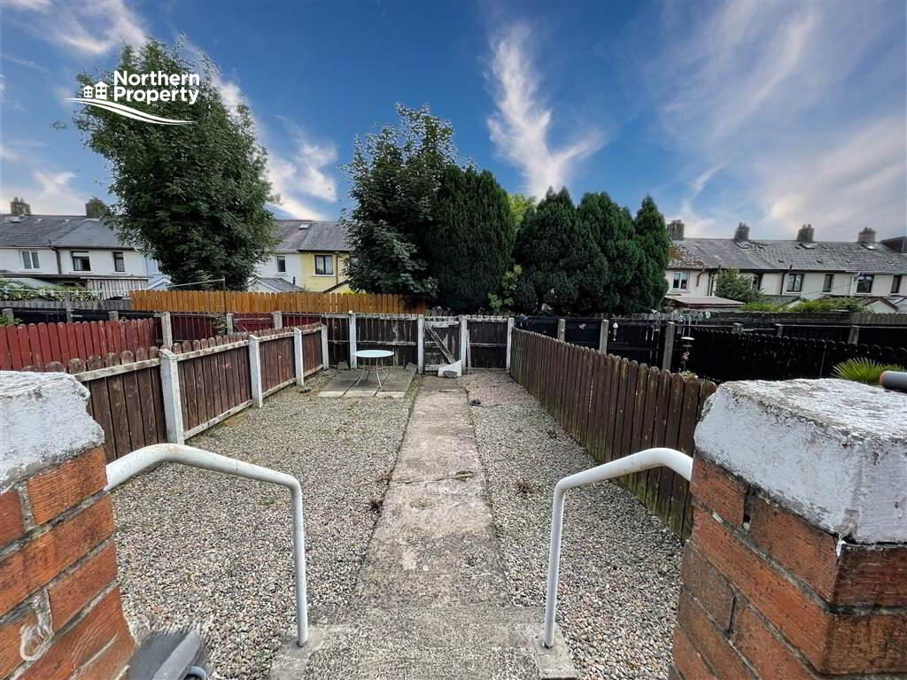 Photo 10 of 14 St James Drive, Belfast