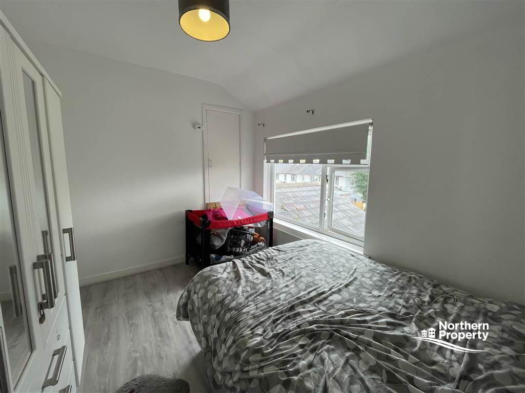 Photo 9 of 14 St James Drive, Belfast