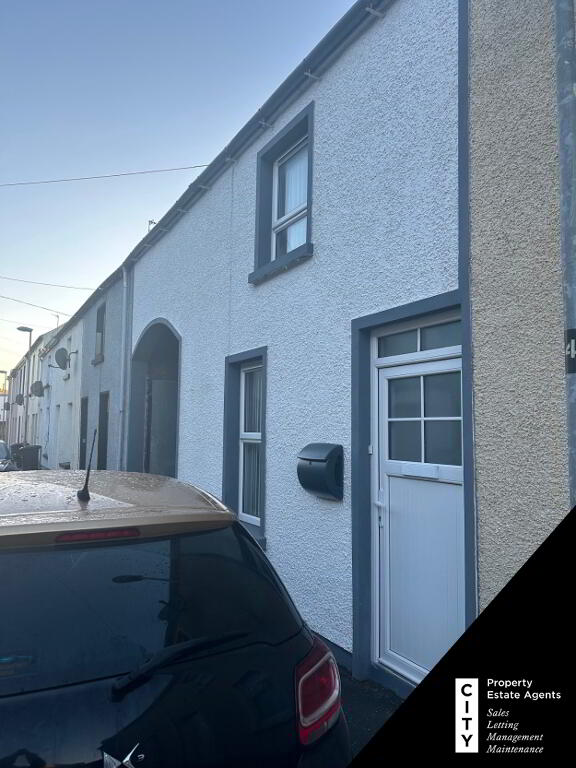 Photo 2 of 15 Pine Street, Derry