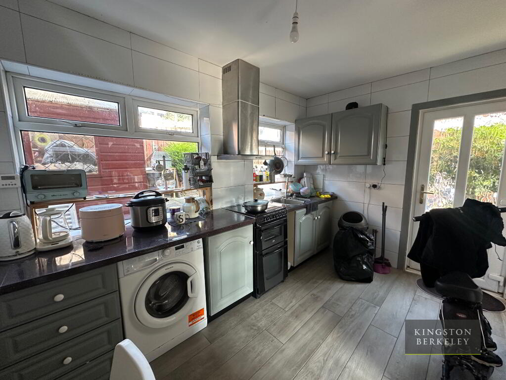 Photo 5 of 83 Ainsworth Drive, Belfast