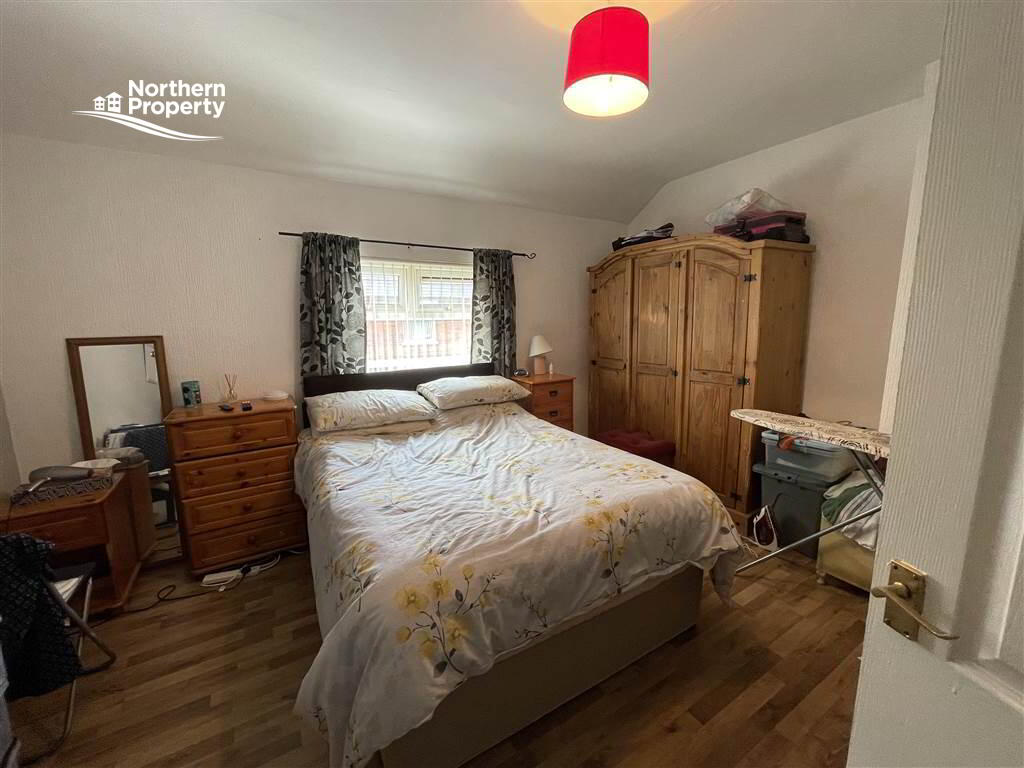 Photo 9 of 43 Beechmount Parade, Belfast