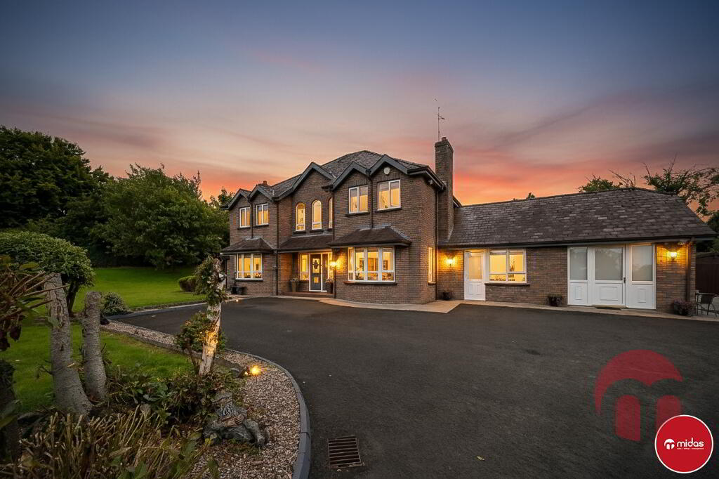 Photo 1 of 17 Lowrys Lane, Derry