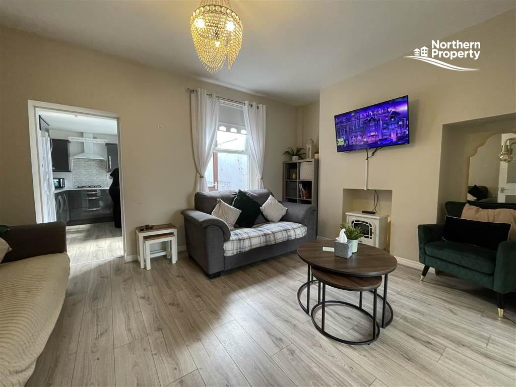 Photo 7 of 34 Fallswater Drive, Belfast