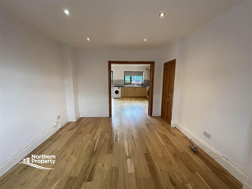 Photo 4 of 95 St James Road, Belfast