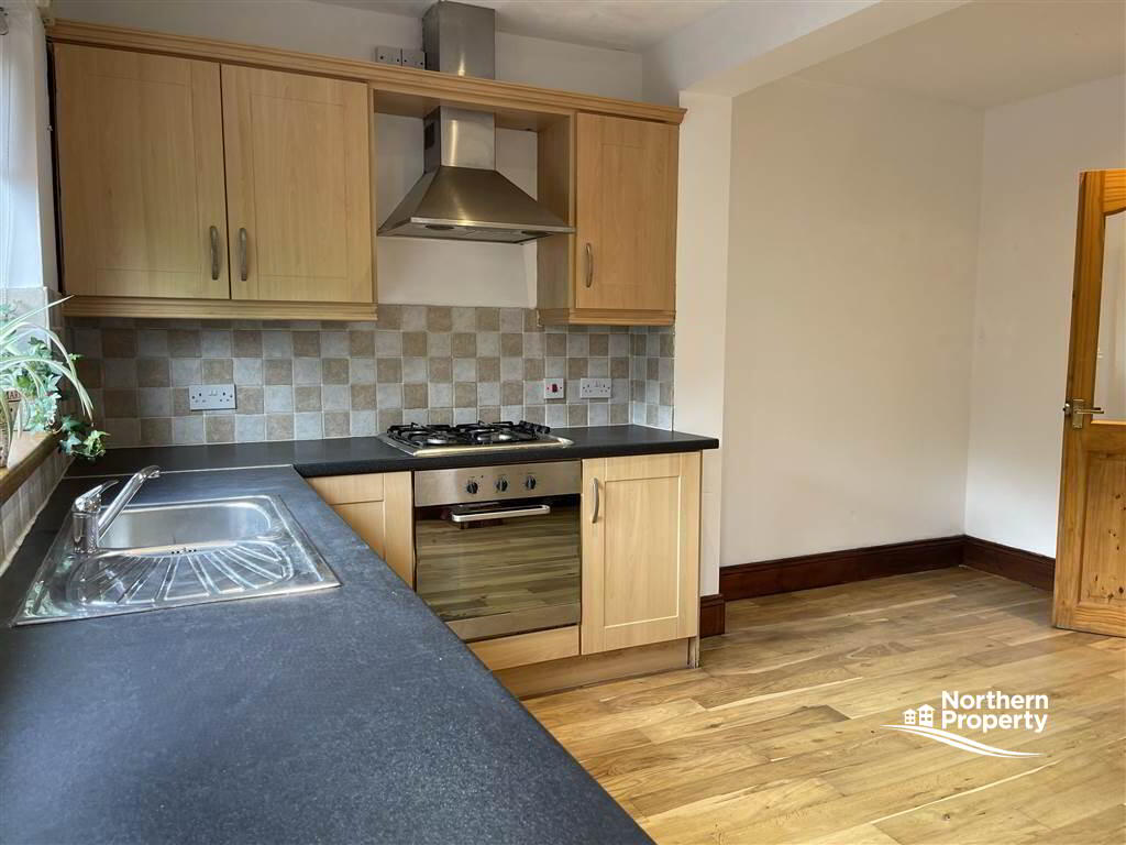 Photo 6 of 95 St James Road, Belfast