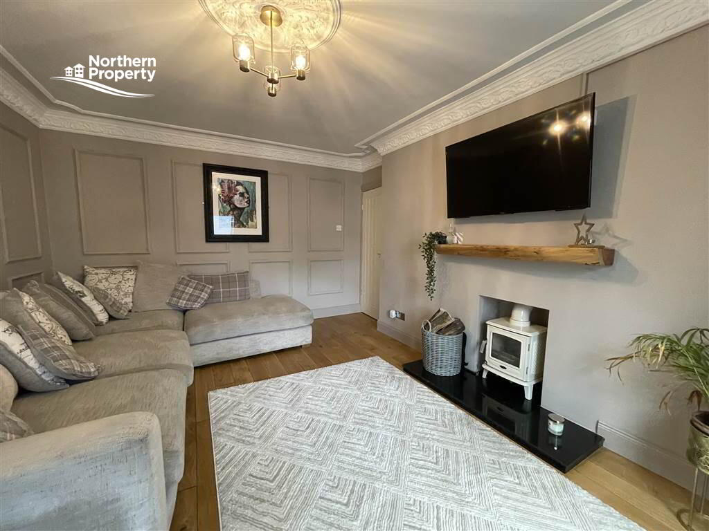Photo 8 of 19 Horn Drive, Belfast