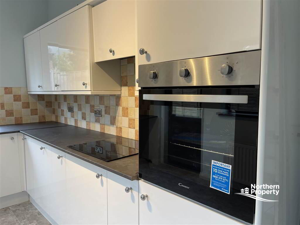 Photo 13 of 453 Springfield Road, Belfast
