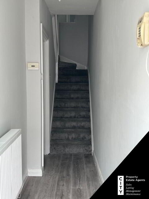 Photo 2 of 13 Ivy Terrace, Derry
