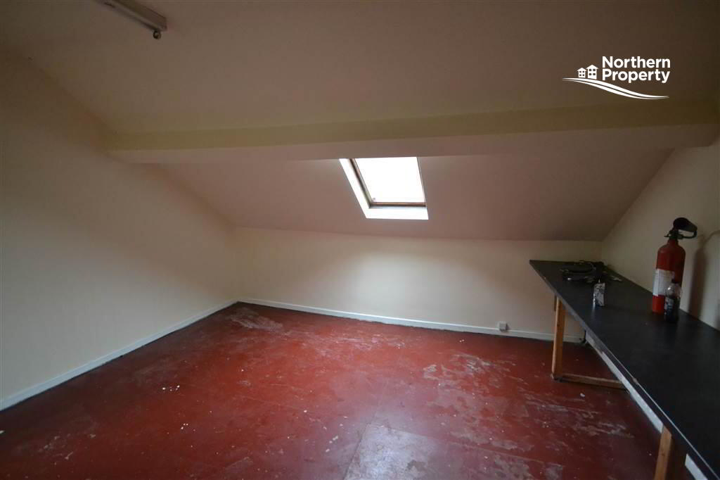 Photo 9 of 215 Falls Road, Belfast