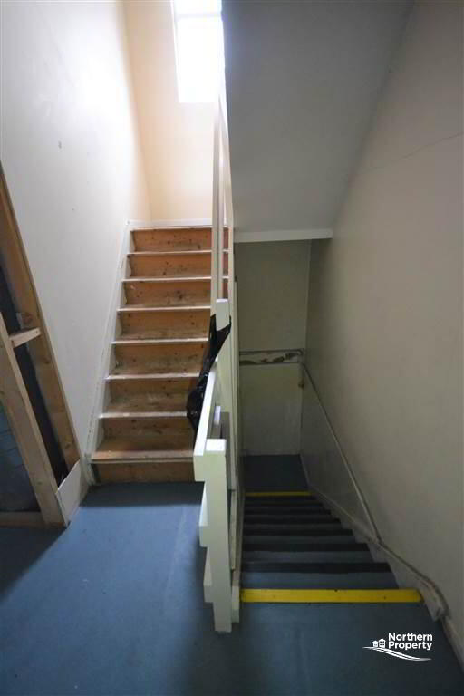 Photo 5 of 215 Falls Road, Belfast