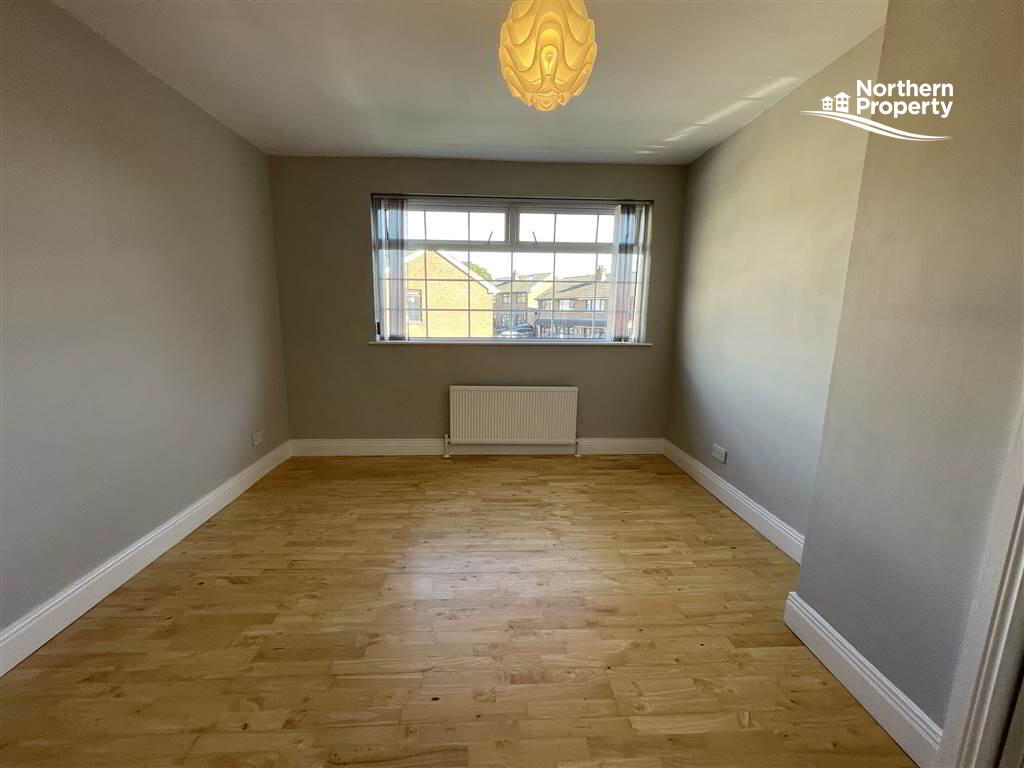 Photo 19 of 10 Lake Glen Drive, Belfast