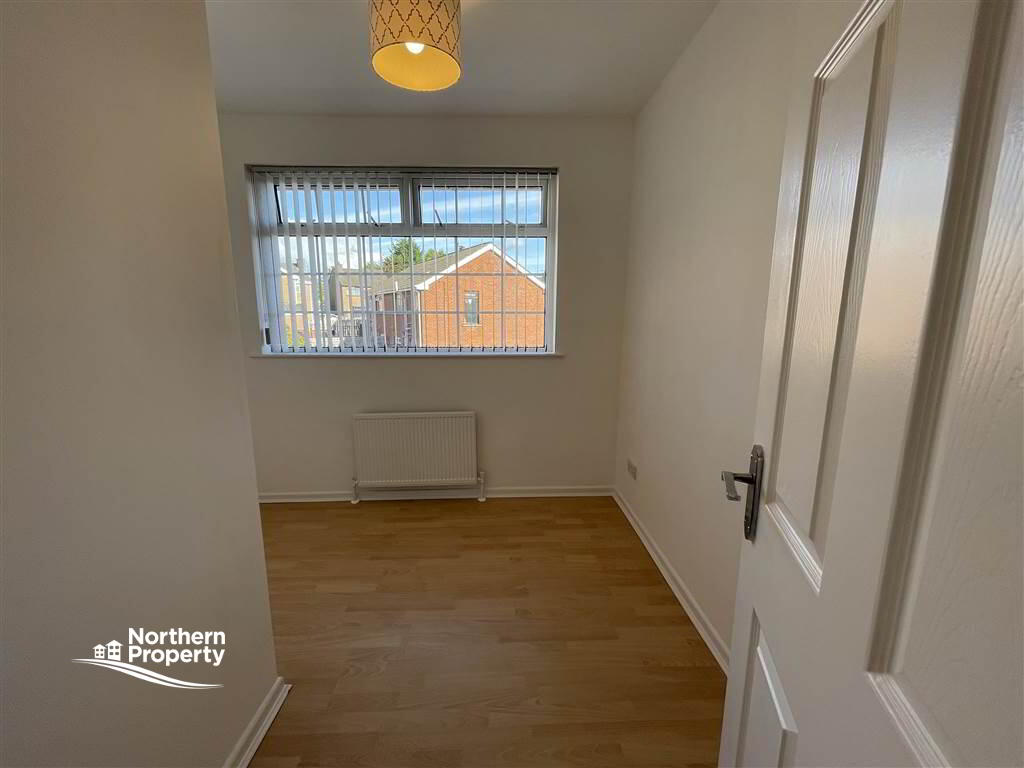 Photo 20 of 10 Lake Glen Drive, Belfast